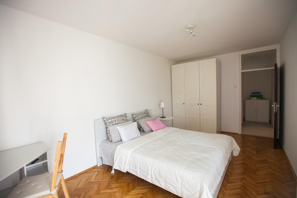 Butterfly Apartment Rijeka Ngoại thất bức ảnh
