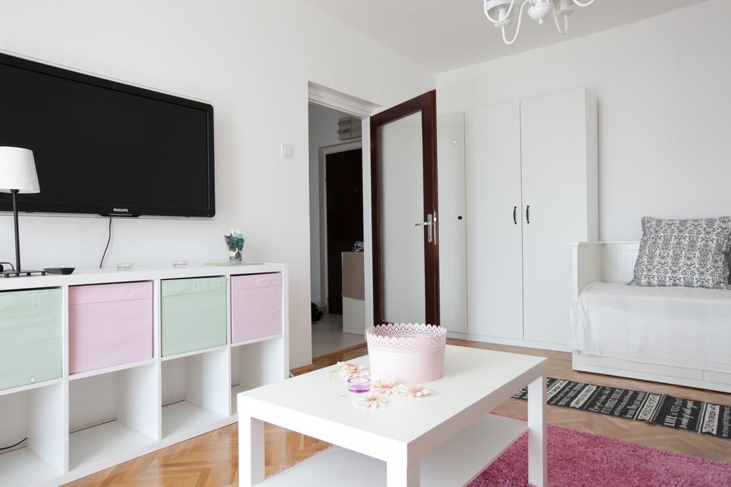 Butterfly Apartment Rijeka Ngoại thất bức ảnh