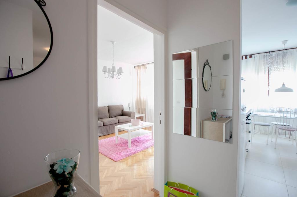 Butterfly Apartment Rijeka Ngoại thất bức ảnh